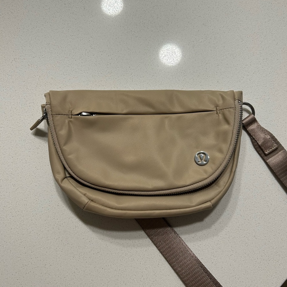 LULULEMON All Night Festival Bag - Micro 2L